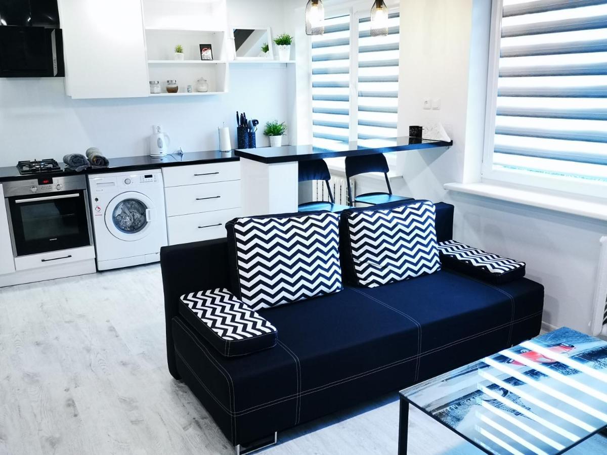 Black & White Studio Anykščiai Eksteriør bilde